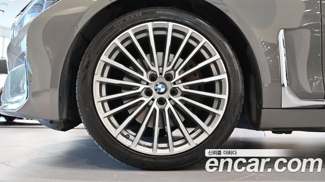 BMW 7-Series из Кореи Encar