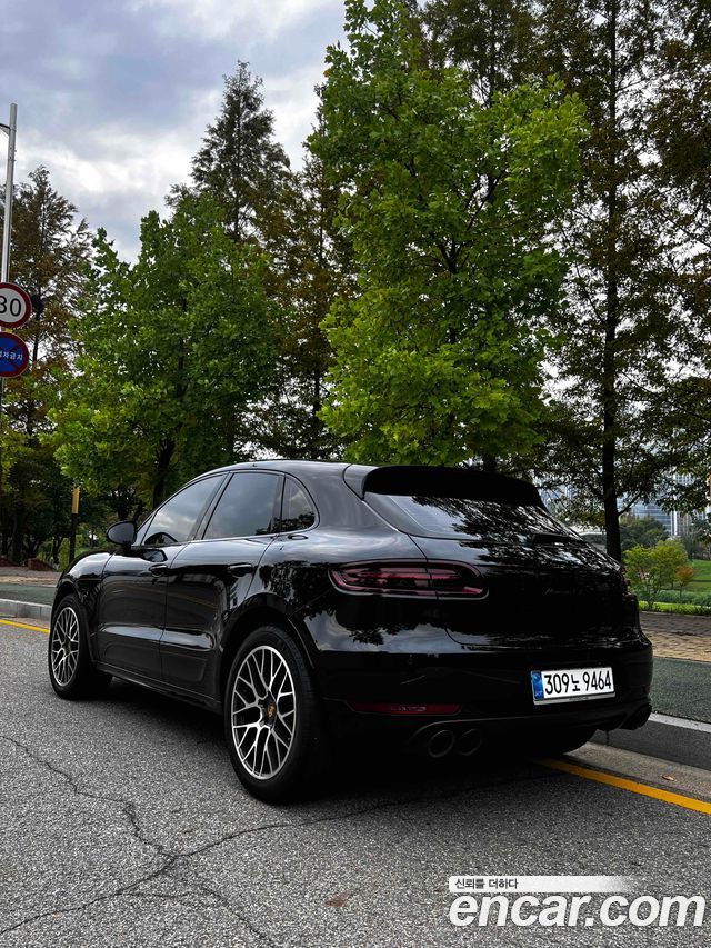 Porsche Macan из Кореи Encar