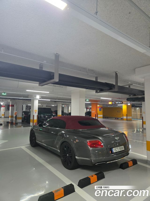 Bentley Continental 6.0 GTC — пробег 74 000 км — фото 3 из 5