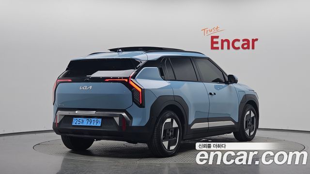 Kia EV3 из Кореи Encar