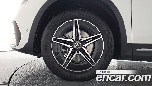 Mercedes-Benz EQA из Кореи Encar