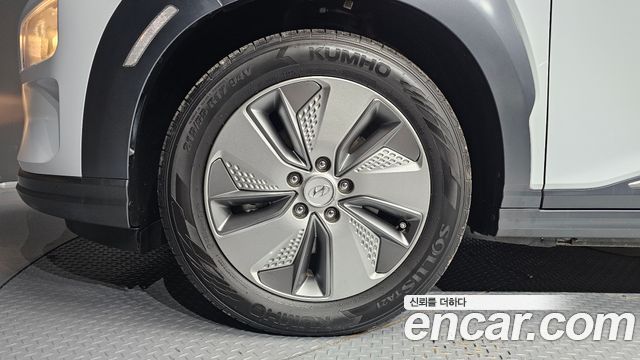 Hyundai Kona из Кореи Encar