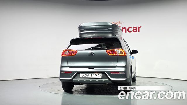 Kia Niro Noblesse — пробег 147 436 км — фото 4 из 5