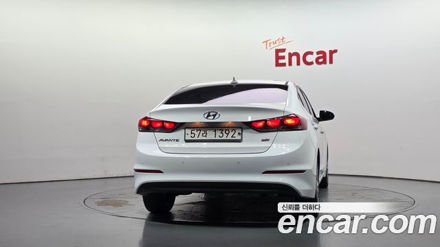 Hyundai AVANTE из Кореи Encar
