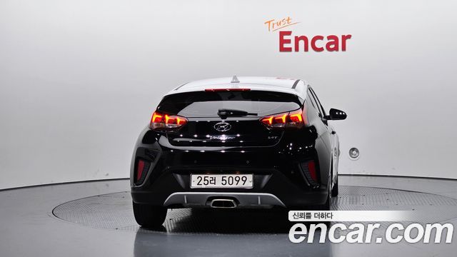 Hyundai Veloster из Кореи Encar