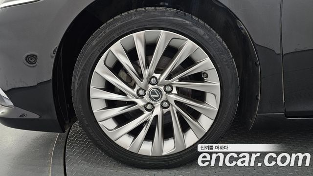 Lexus ES из Кореи Encar