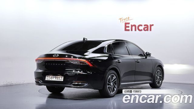 Hyundai Grandeur из Кореи Encar