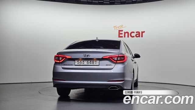 Hyundai Sonata 2.0 Style — пробег 99 821 км — фото 4 из 5