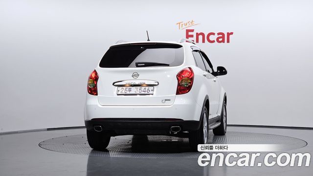 Ssangyong KORANDO Chic 2WD Beat — пробег 166 504 км — фото 4 из 5