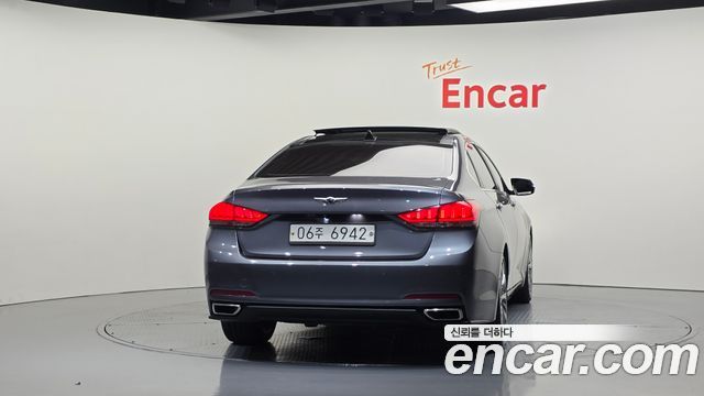 Hyundai Genesis из Кореи Encar