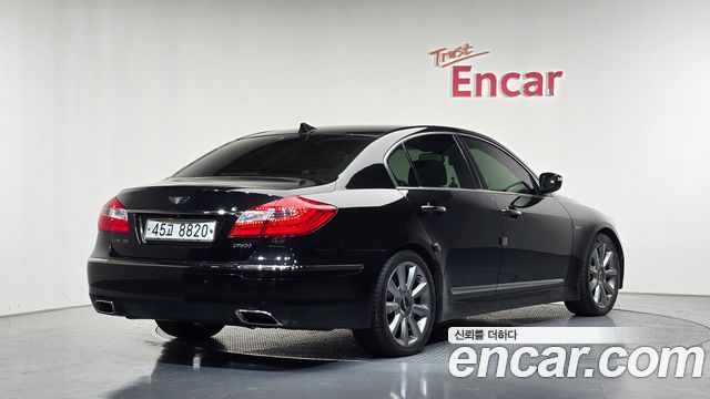 Hyundai Genesis из Кореи Encar