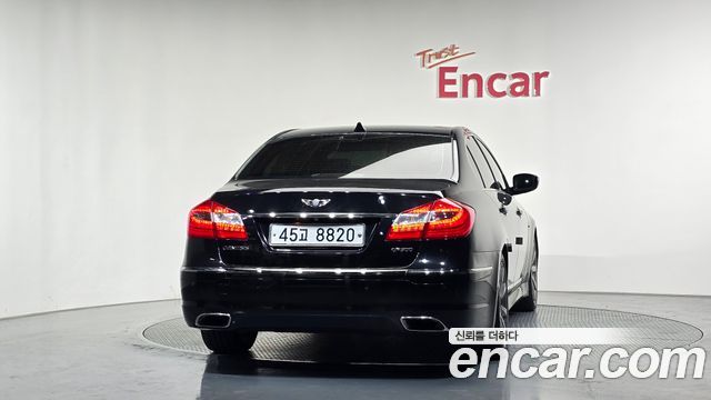 Hyundai Genesis из Кореи Encar