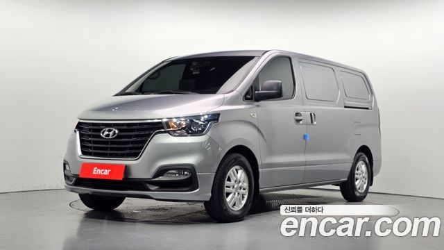 Hyundai Starex Van 3-Seater Smart — пробег 81 709 км — фото 1 из 5