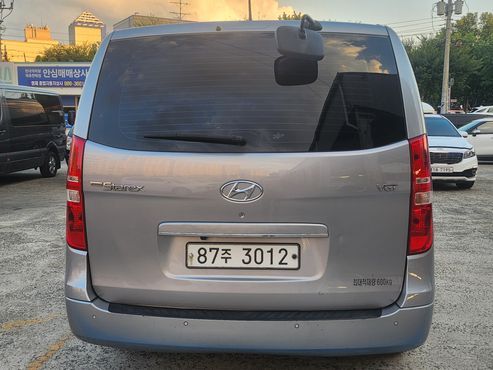 Hyundai Starex Van 5-Seater Modern — пробег 153 561 км — фото 5 из 5