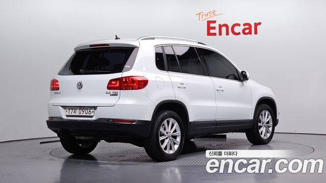 Volkswagen Tiguan из Кореи Encar
