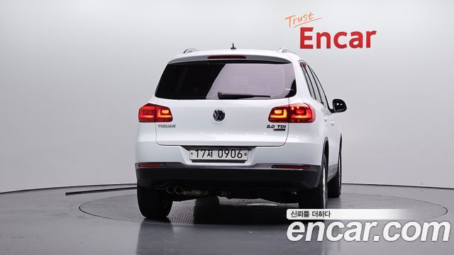 Volkswagen Tiguan из Кореи Encar