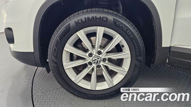 Volkswagen Tiguan из Кореи Encar