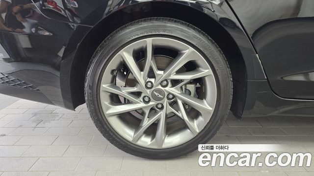 Genesis G70 Gasoline 2.0T 2WD — пробег 14 087 км — фото 5 из 5