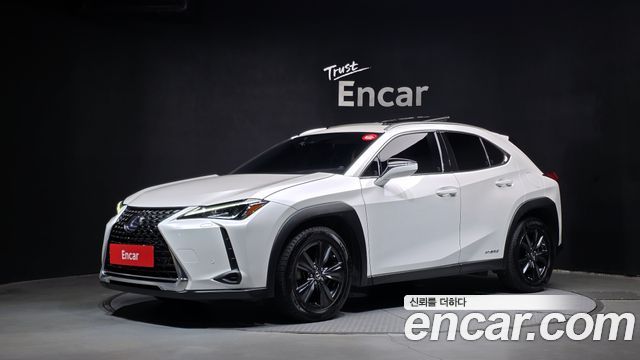 Lexus UX из Кореи Encar