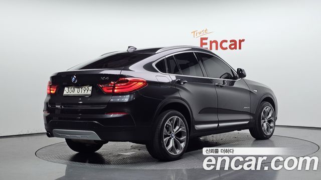 BMW X4 xDrive20d — пробег 168 998 км — фото 2 из 5