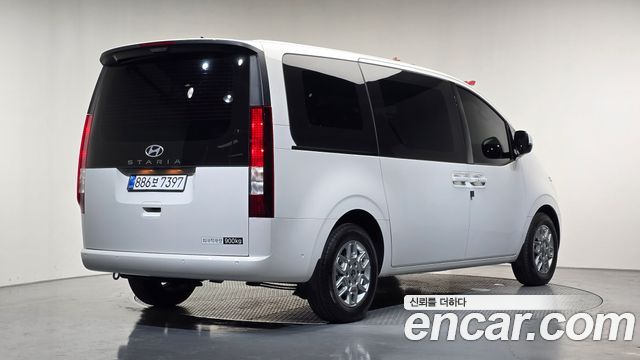 Hyundai Staria из Кореи Encar