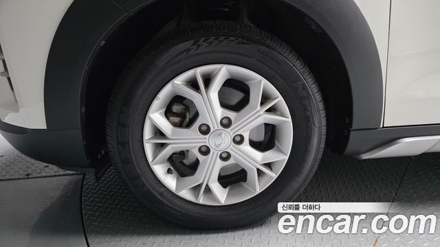 Ssangyong TIBOLI из Кореи Encar