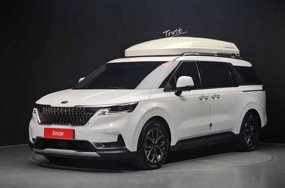 Kia Carnival Diesel 11-Seater Signature — пробег 168 325 км — фото 1 из 5