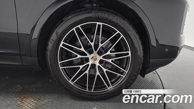 Porsche Cayenne 3.0 Coupe — пробег 33 896 км — фото 5 из 5