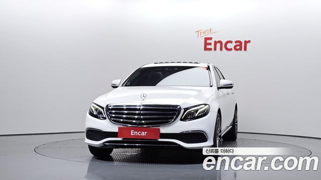 Mercedes-Benz E-Class из Кореи Encar