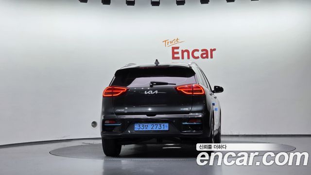 Kia Niro Prestige — пробег 139 801 км — фото 4 из 5