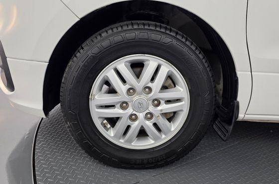 Hyundai Starex Van 5-Seater Smart — пробег 95 374 км — фото 5 из 5