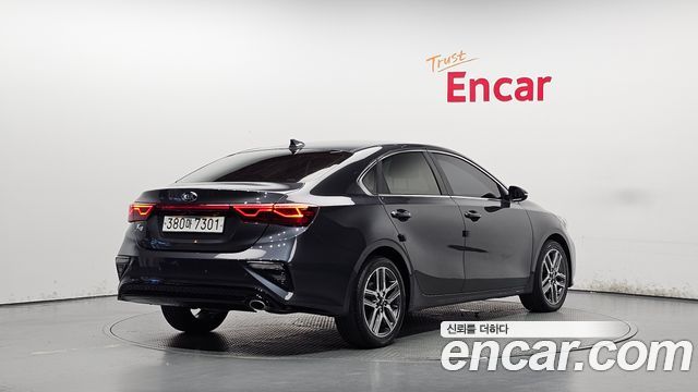 Kia K3 из Кореи Encar