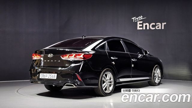 Hyundai Sonata 2.0 Premium Special — пробег 122 777 км — фото 2 из 5