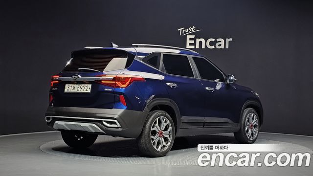 Kia Seltos из Кореи Encar
