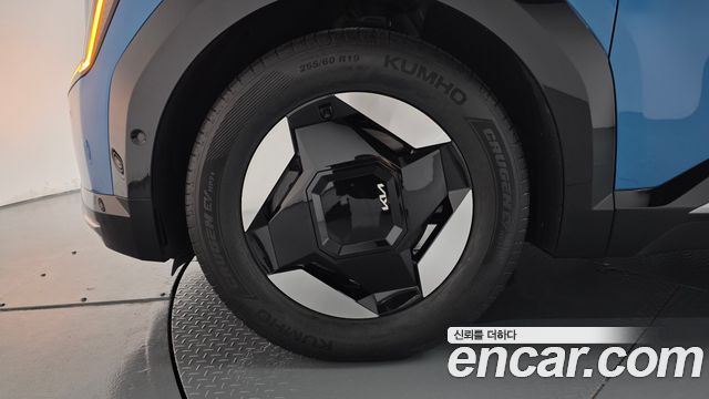Kia EV9 из Кореи Encar