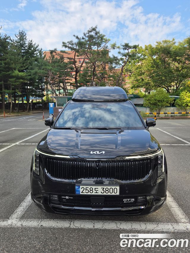 Kia Carnival Diesel 9-Seater Hi Limousine Signature — пробег 67 777 км — фото 3 из 5