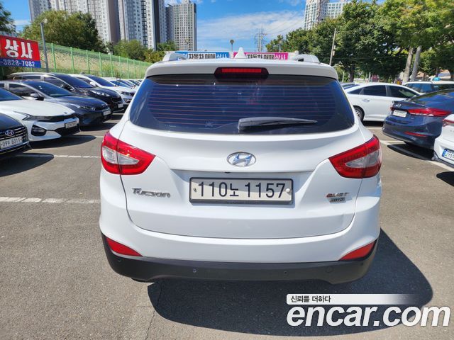 Hyundai Tucson Diesel(e-VGT) 4WD Smart special — пробег 190 900 км — фото 4 из 5