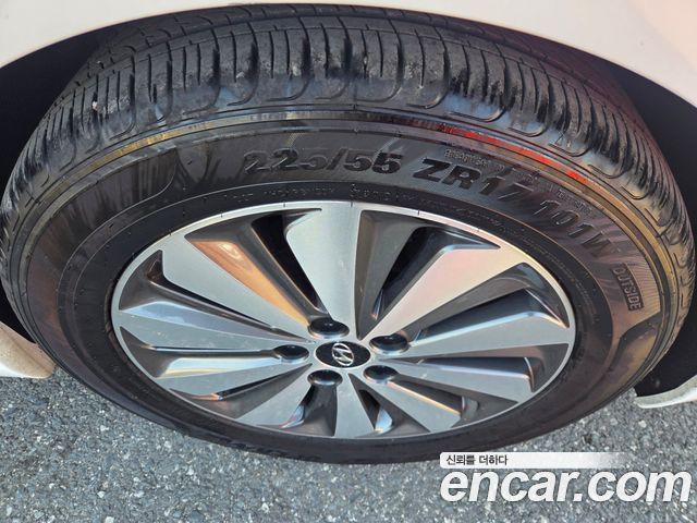 Hyundai Grandeur Premium — пробег 133 015 км — фото 5 из 5