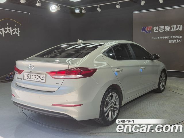 Hyundai AVANTE из Кореи Encar