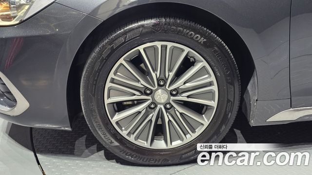 Hyundai Grandeur Premium — пробег 124 987 км — фото 5 из 5