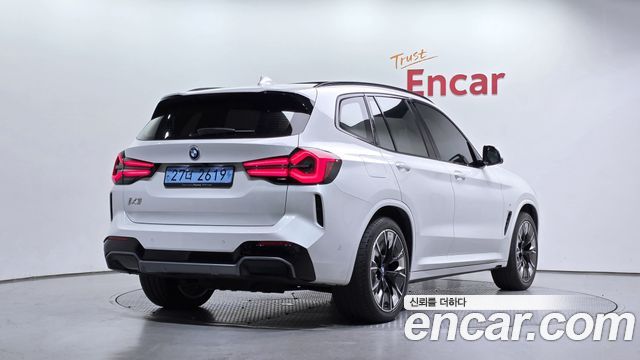 BMW iX3 из Кореи Encar