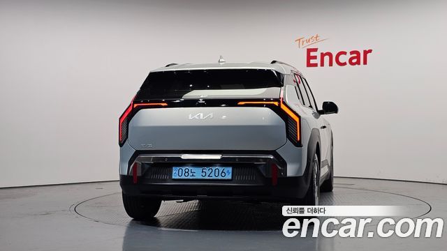 Kia EV3 из Кореи Encar
