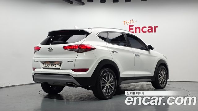 Hyundai Tucson Diesel 1.7 2WD Modern Fever — пробег 147 899 км — фото 2 из 5