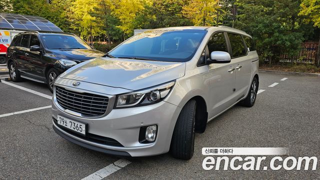 Kia Carnival из Кореи Encar