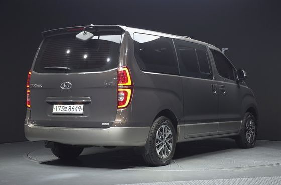 Hyundai Starex 4WD Urban 9-Seater Exclusive — пробег 147 800 км — фото 2 из 5