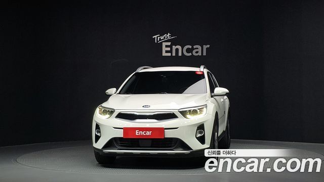 Kia Stonic 1.4 Prestige — пробег 56 351 км — фото 3 из 5