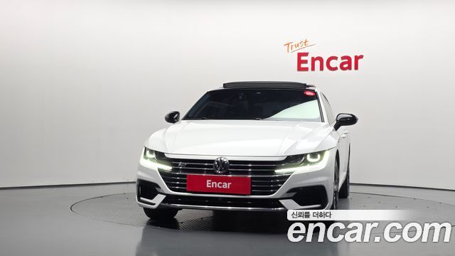 Volkswagen Arteon 2.0 TDI Prestige — пробег 168 108 км — фото 3 из 5