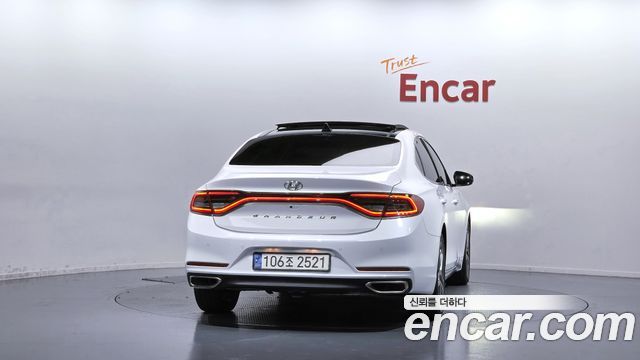 Hyundai Grandeur из Кореи Encar