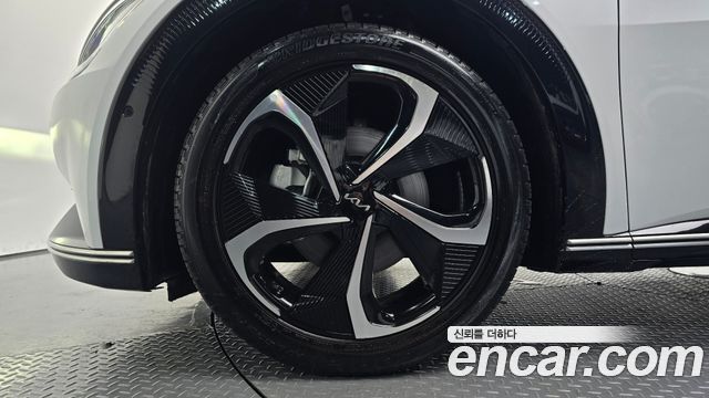 Kia EV6 из Кореи Encar