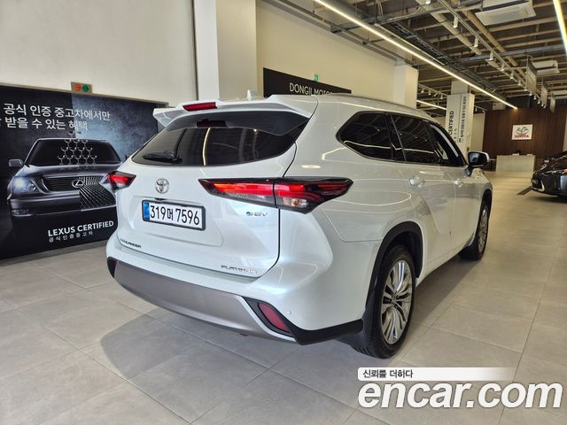 Toyota Highlander 2.5 4WD Platimum — пробег 7 602 км — фото 2 из 5